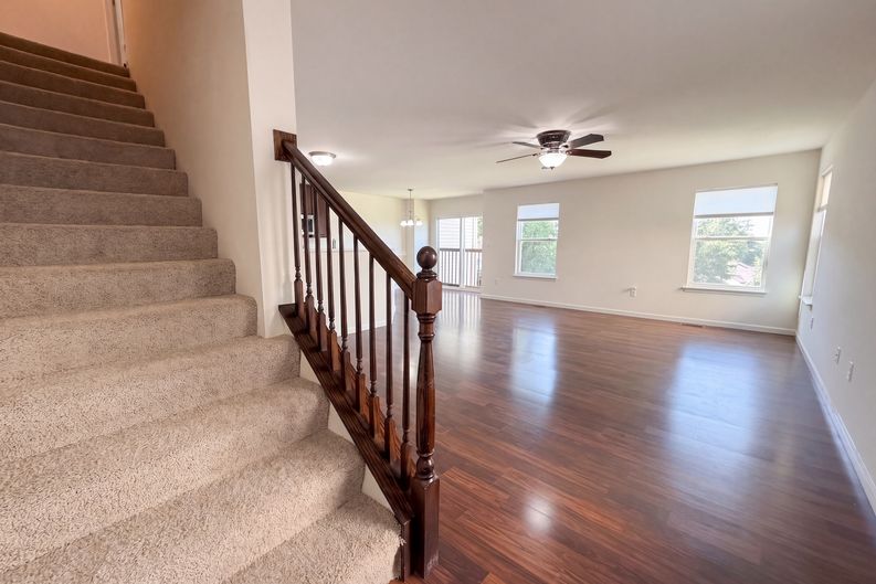 Photo 3 of 20 of 5128 Suson Ridge Dr, Saint Louis, MO