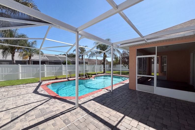 Photo 17 of 22 of 313 Terranova Blvd, Winter Haven, FL