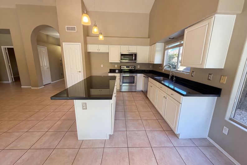 Photo 9 of 21 of 28825 N 45th St, Cave Creek, AZ