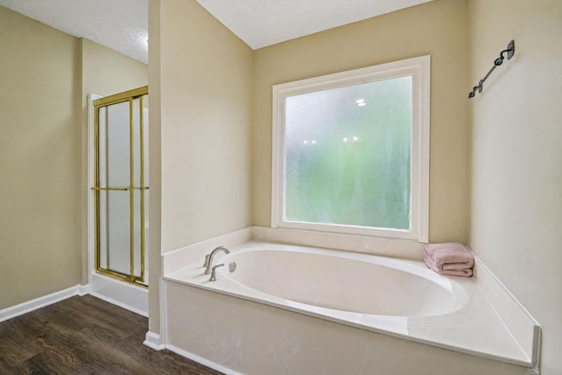 Photo 19 of 34 of 2321 Murdock Rd, Marietta, GA