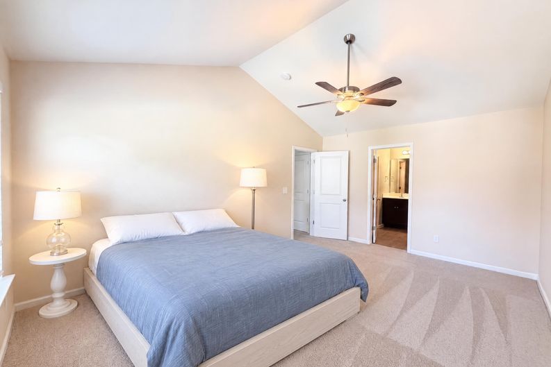 Photo 7 of 19 of 1578 Zeverly St, Winston Salem, NC
