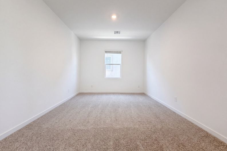 Photo 12 of 19 of 8373 W Rochelle Ave, Las Vegas, NV