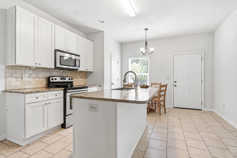 Photo 14 of 40 of 77 Hamil Ct NW, Cartersville, GA