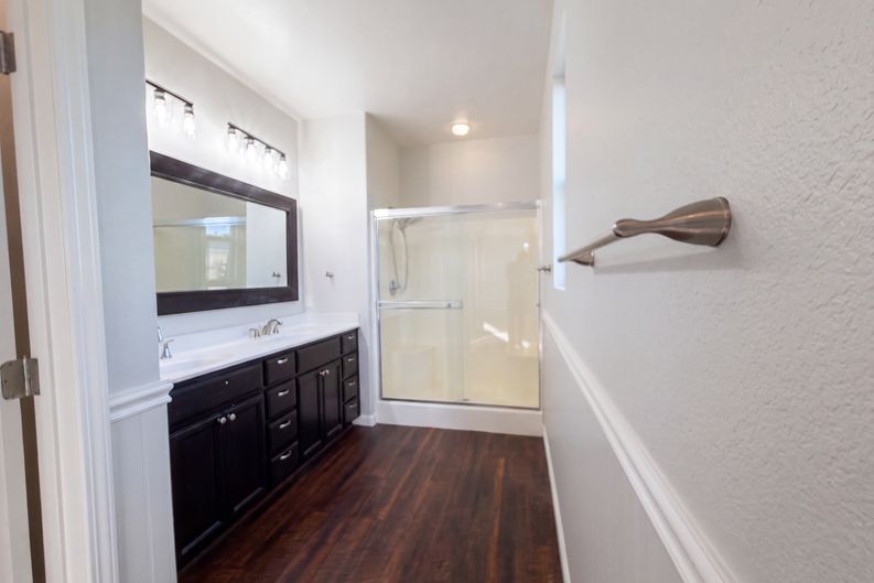 Photo 7 of 49 of 2138 Shady Forest Way, Stockton, CA