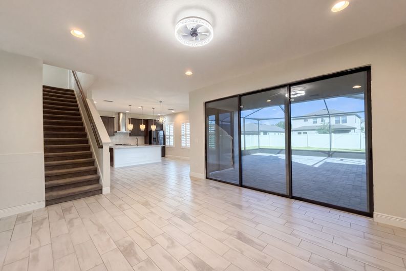 Photo 3 of 33 of 12643 Horseshoe Bend Dr, Lithia, FL