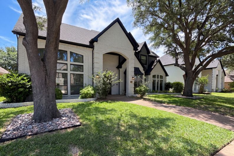 Photo 24 of 26 of 3600 Asaro Pl, Plano, TX