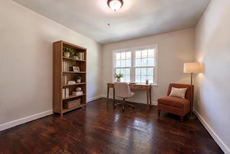 Photo 4 of 19 of 4060 Rosehill Rd, Fayetteville, NC