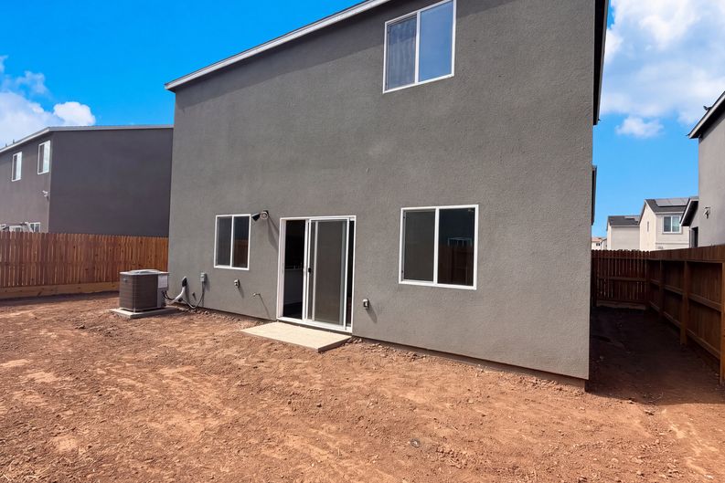 Photo 5 of 17 of 4472 Bellaire Ave, Clovis, CA