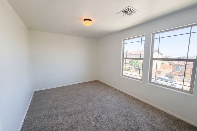 Photo 18 of 33 of 7411 W Alta Vista Rd, Laveen, AZ