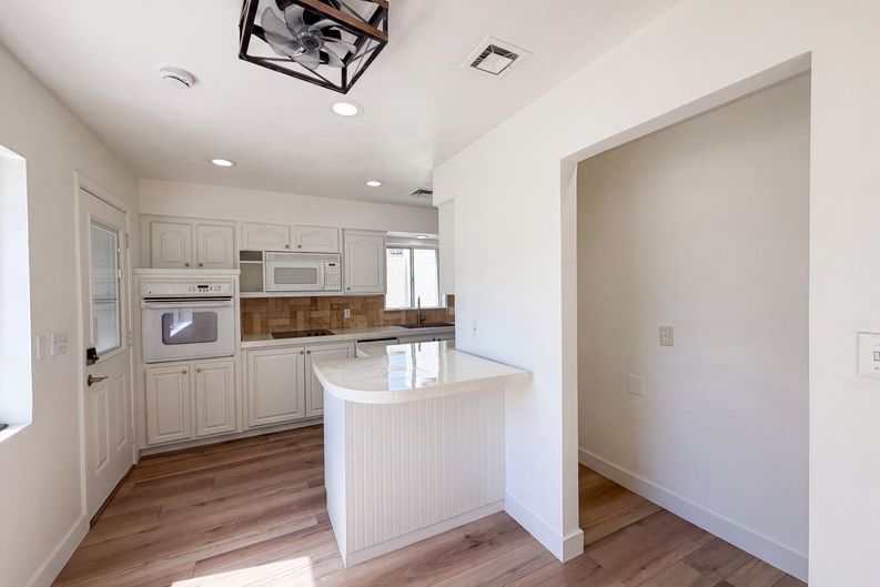Photo 11 of 28 of 5341 N Questa Tierra Dr, Phoenix, AZ