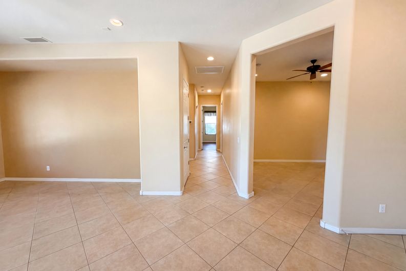 Photo 13 of 31 of 20359 N 262nd Dr, Buckeye, AZ