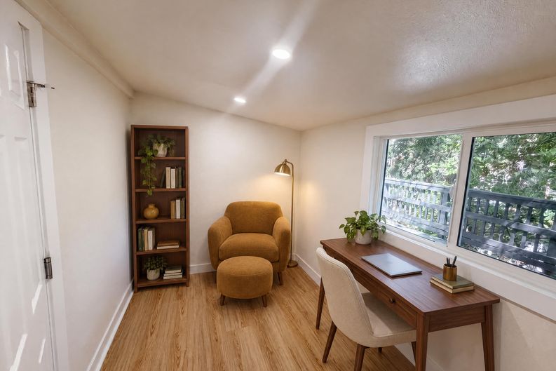 Photo 4 of 24 of 982 Oak Dr, Crestline, CA
