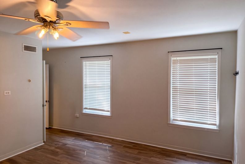 Photo 18 of 31 of 1113 Sylvan Ave, Palestine, TX