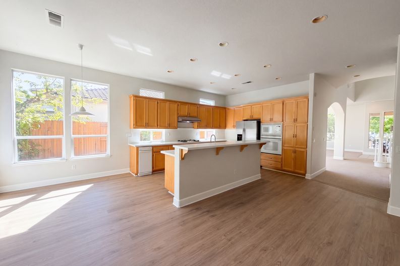 Photo 6 of 45 of 1418 Yukon St, Davis, CA