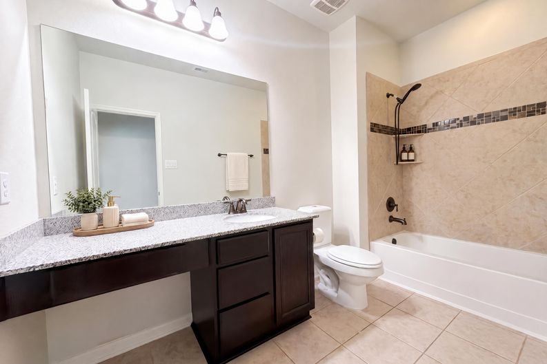 Photo 16 of 23 of 26339 Riley Glen Dr, Richmond, TX
