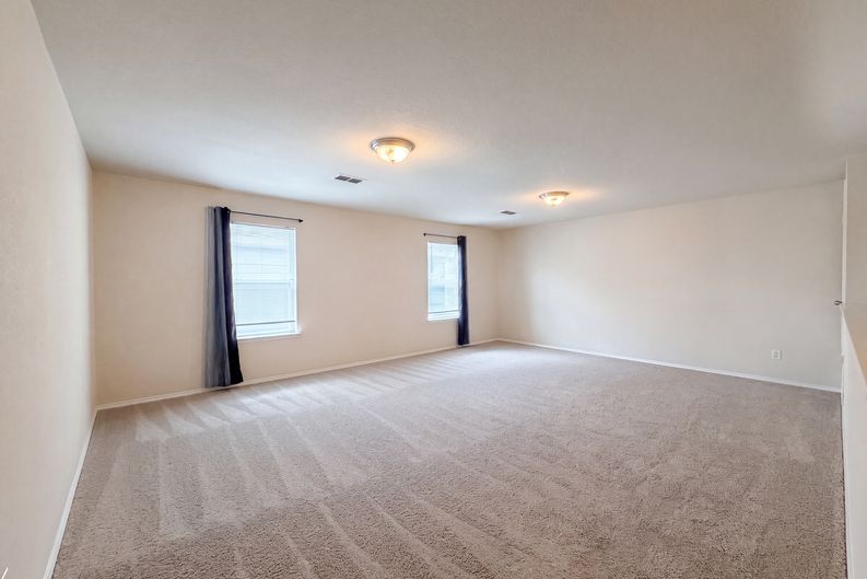 Photo 4 of 26 of 9165 Blackstone Dr, Providence Village, TX
