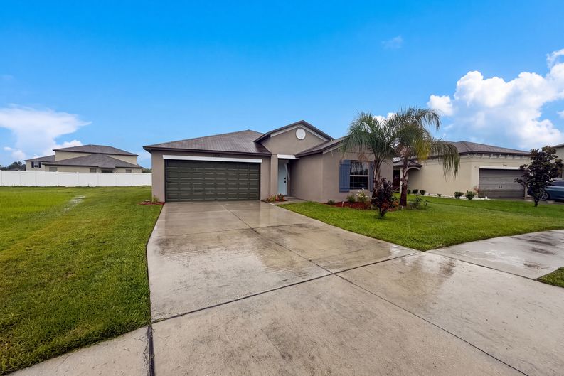 Photo 30 of 35 of 39693 Harvest Creek Ln, Zephyrhills, FL