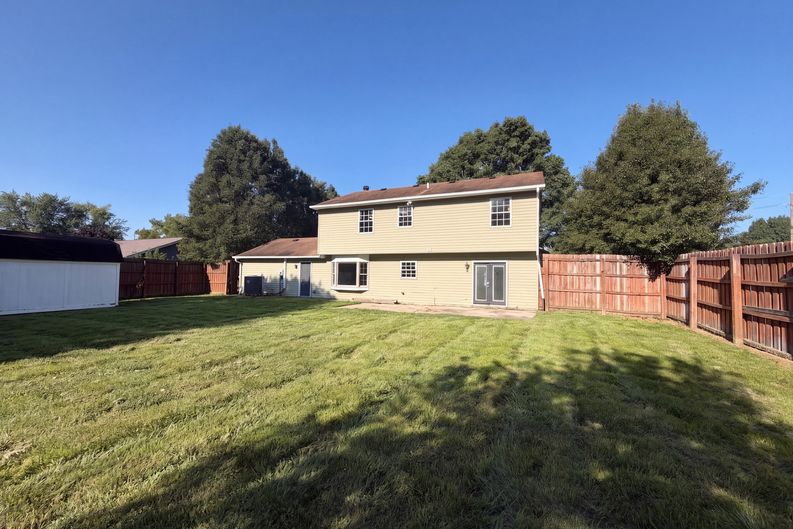Photo 5 of 21 of 7625 Combs Rd, Indianapolis, IN