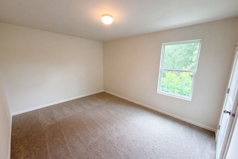 Photo 11 of 21 of 5627 Barclay Ct, Fort Mill, SC