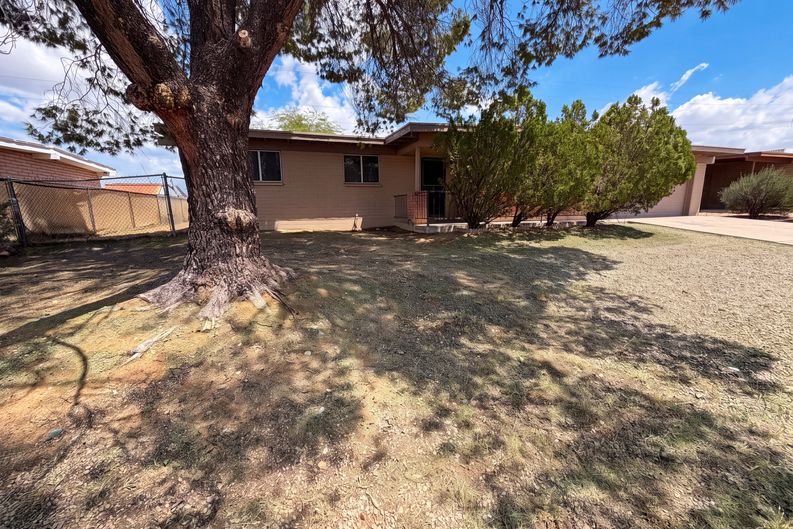 Photo 17 of 19 of 4425 S Silver Beech Ave, Tucson, AZ