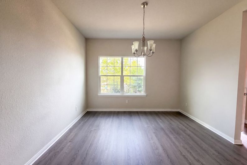Photo 6 of 20 of 1508 Ferryman Dr, Georgetown, TX