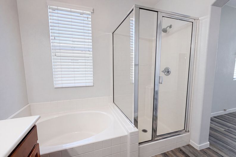 Photo 14 of 25 of 41534 King Palm Ave, Murrieta, CA