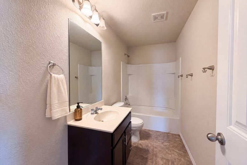 Photo 14 of 22 of 9201 Benevolent Ct, Aubrey, TX