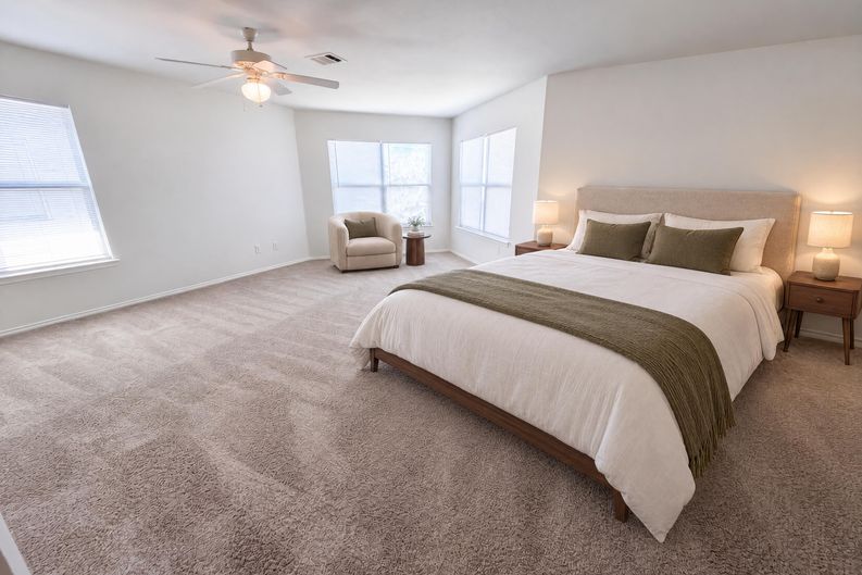 Photo 4 of 21 of 305 Edgewood Cv, Leander, TX
