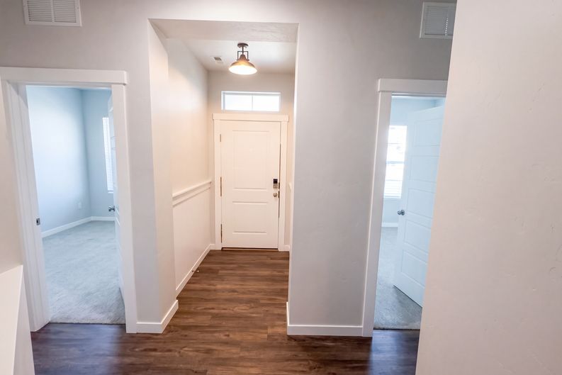 Photo 6 of 22 of 4998 W Thornapple Dr, Meridian, ID