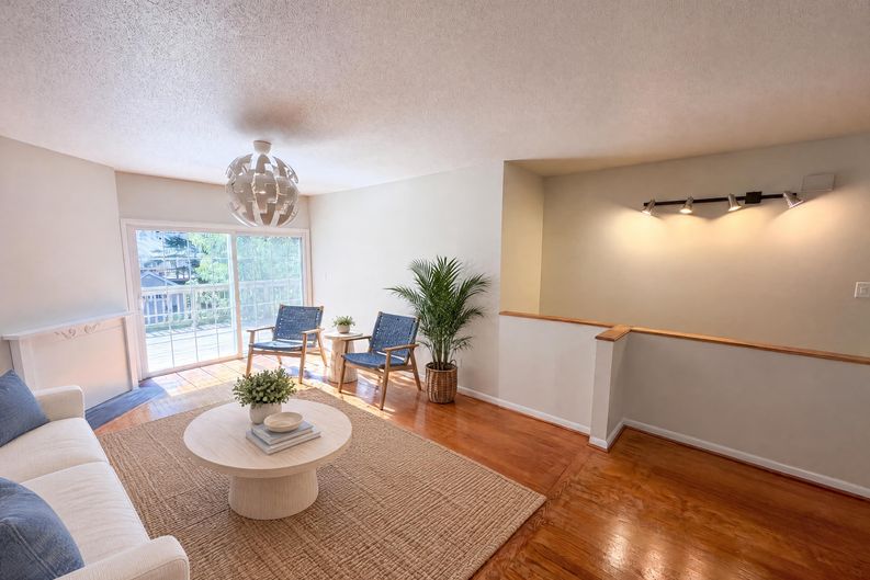 Photo 10 of 17 of 704 Green Ridge Dr, Raleigh, NC