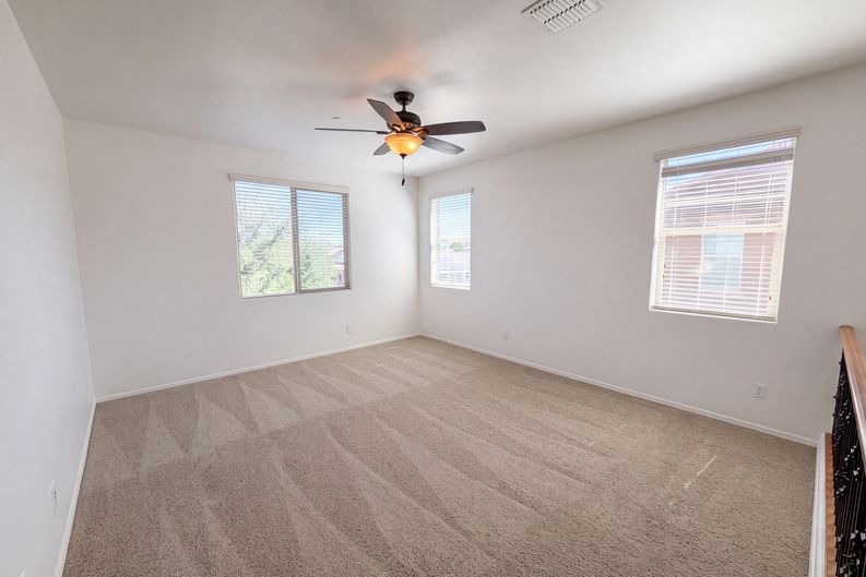 Photo 16 of 38 of 21276 W Berkeley Rd, Buckeye, AZ