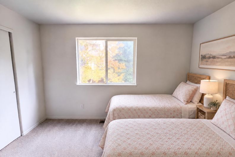 Photo 21 of 40 of 821 Sage Sparrow Cir, Highlands Ranch, CO