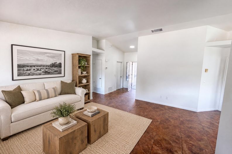 Photo 10 of 18 of 5840 N Belbrook Dr, Tucson, AZ