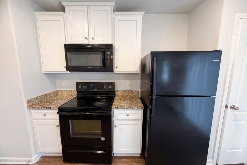 Photo 10 of 19 of 3013 Chatuge Ct, Charlotte, NC