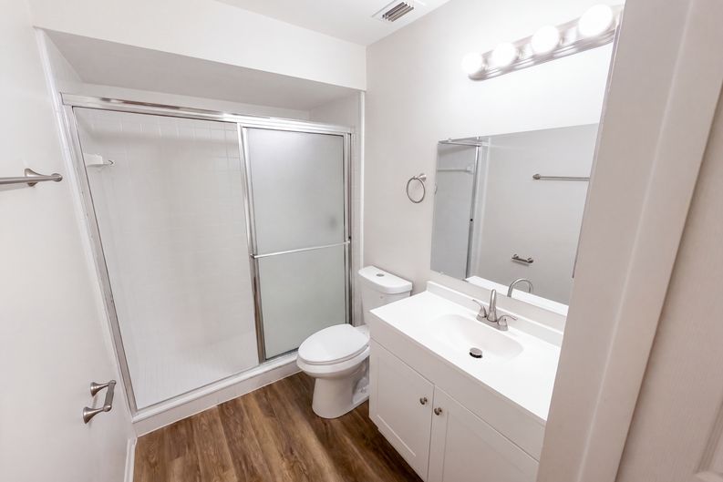 Photo 12 of 26 of 190 Pine Knoll Ct, Casselberry, FL