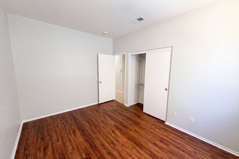 Photo 14 of 28 of 13477 Fairfield Dr, Corona, CA