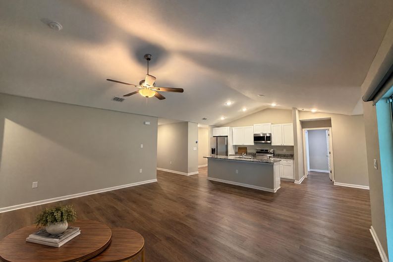 Photo 8 of 27 of 5315 SE 91st St, Ocala, FL
