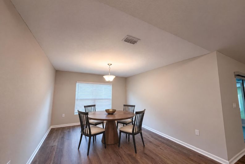 Photo 7 of 27 of 5315 SE 91st St, Ocala, FL