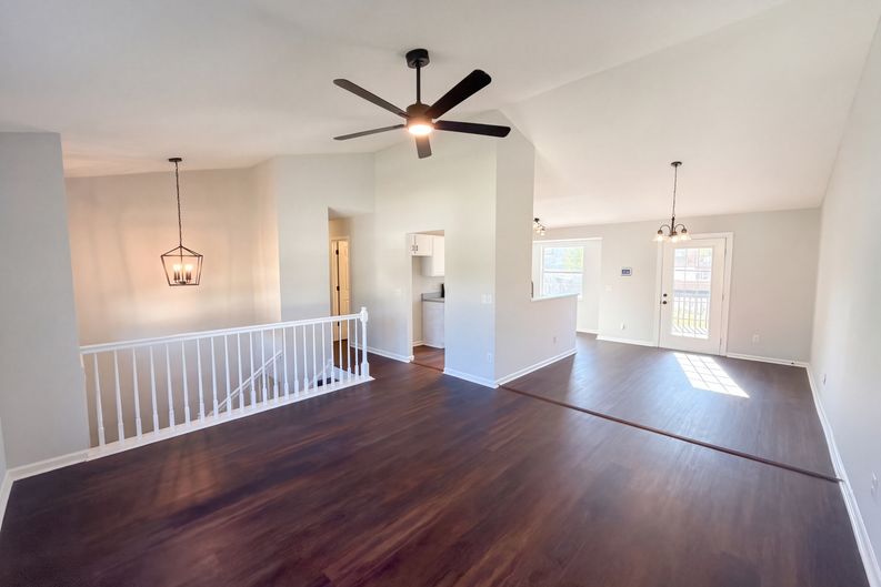 Photo 8 of 49 of 171 Cherry Grove Dr, West Columbia, SC