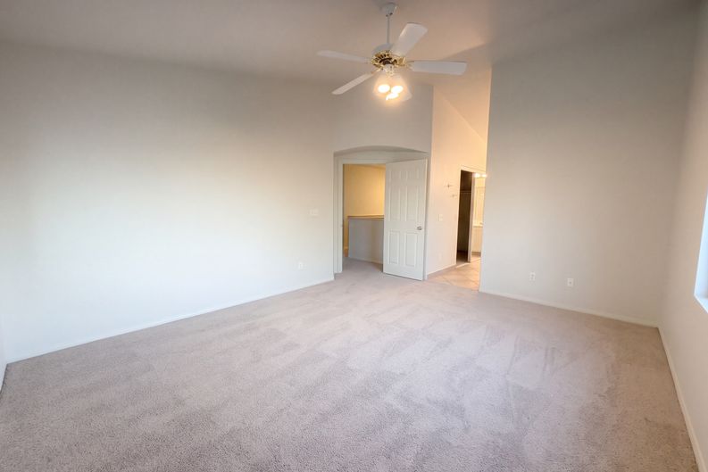 Photo 8 of 25 of 1008 Windhook St, Las Vegas, NV