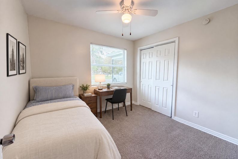 Photo 4 of 20 of 3740 Ballejo Ct W, Jacksonville, FL