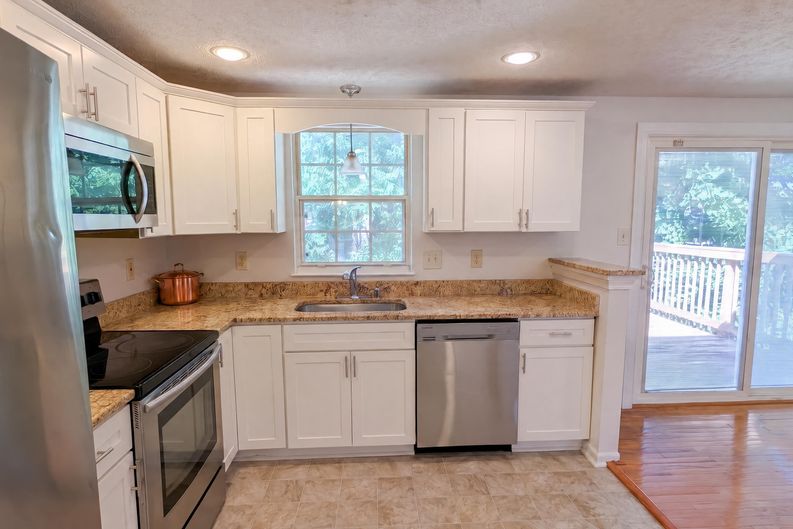 Photo 6 of 20 of 2832 Eagle Trace Ter, Richmond, VA