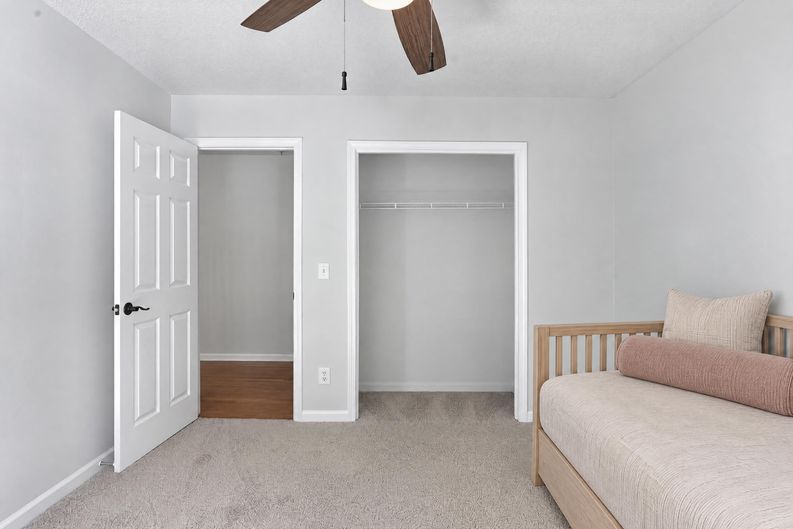 Photo 23 of 37 of 1077 Angel Ln, Powder Springs, GA