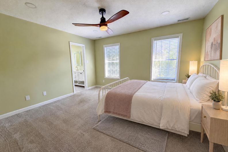 Photo 4 of 17 of 392 Bubble Creek Ct, Fayetteville, NC