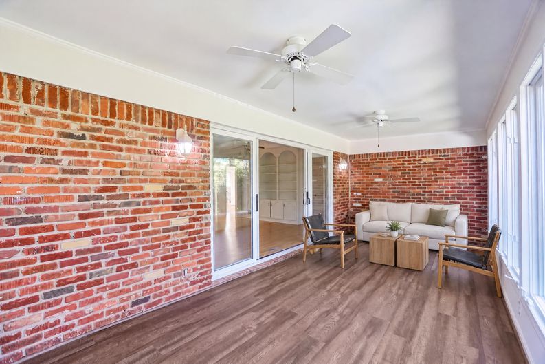 Photo 11 of 27 of 2186 Ingram Rd, Duluth, GA