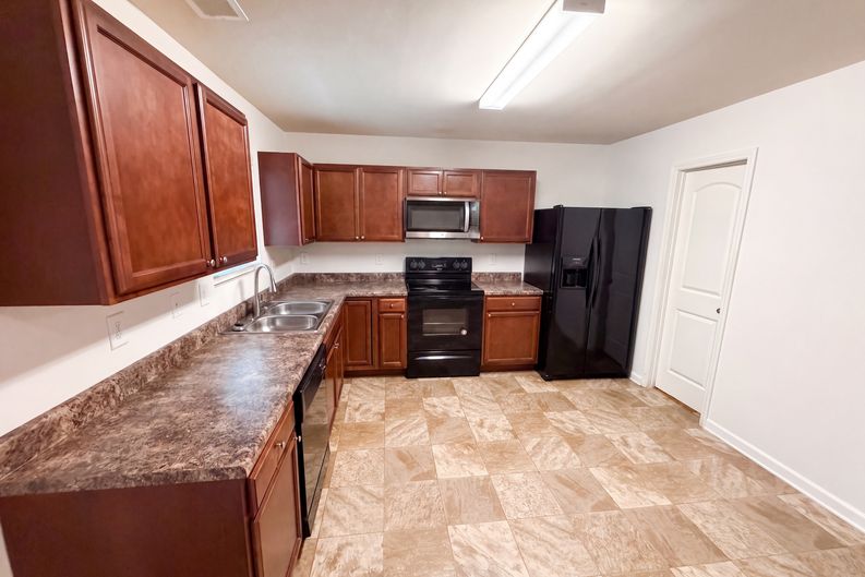 Photo 7 of 23 of 3267 Talkeetna Rd, Douglasville, GA