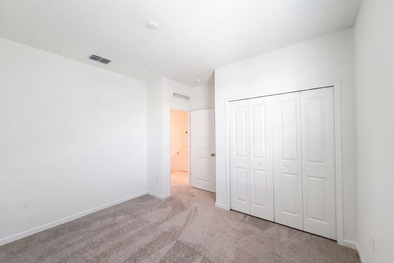 Photo 13 of 40 of 2212 Red Sun St, Apopka, FL