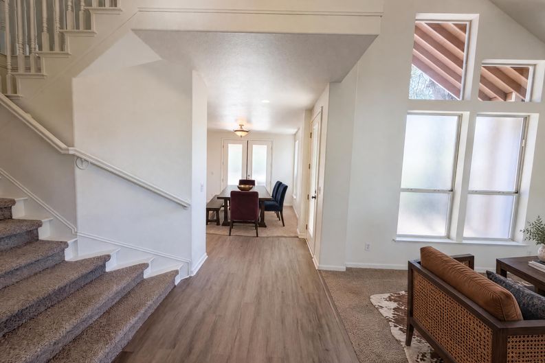 Photo 3 of 31 of 4711 Wildflower Ln, Rocklin, CA