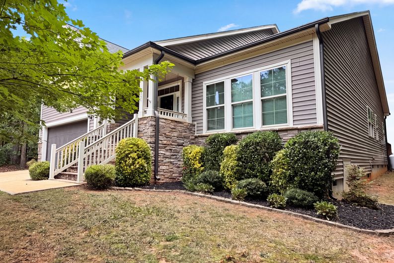 Photo 20 of 26 of 6621 Blalock Forest Dr, Willow Spring, NC