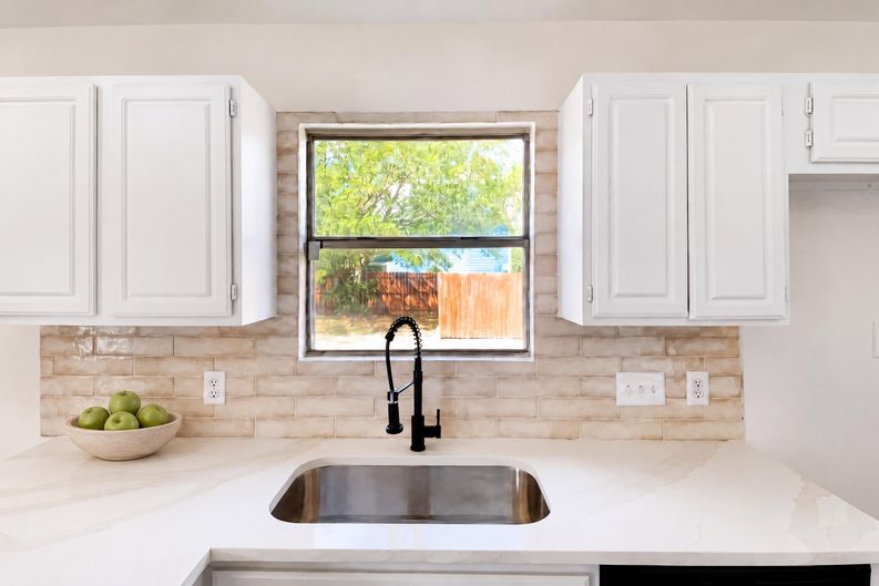 Photo 6 of 20 of 13800 Spring Heath Rd, Pflugerville, TX